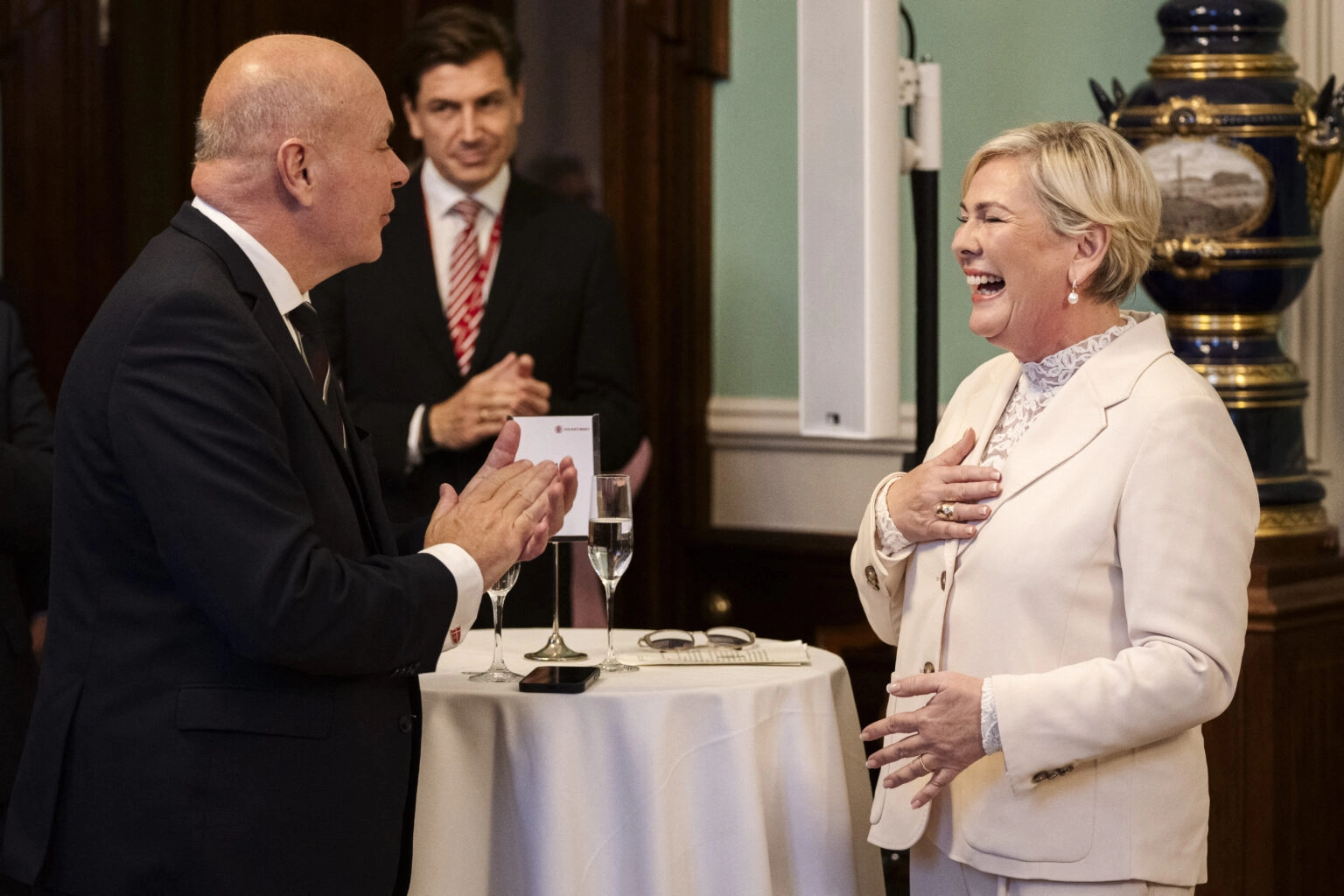 Island će prvi put u povijesti na čelu imati dvije žene